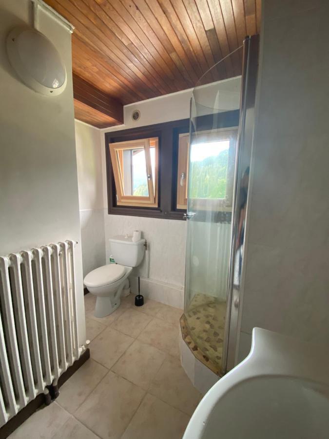 Logement Mansarde Dans Maison Avec Jardin En Bord De Piste, Vue Montagne Les Houches Exterior foto